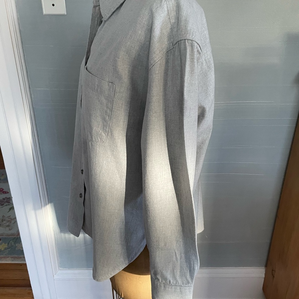 Universal Thread Oversized Gray Shirt - image 5